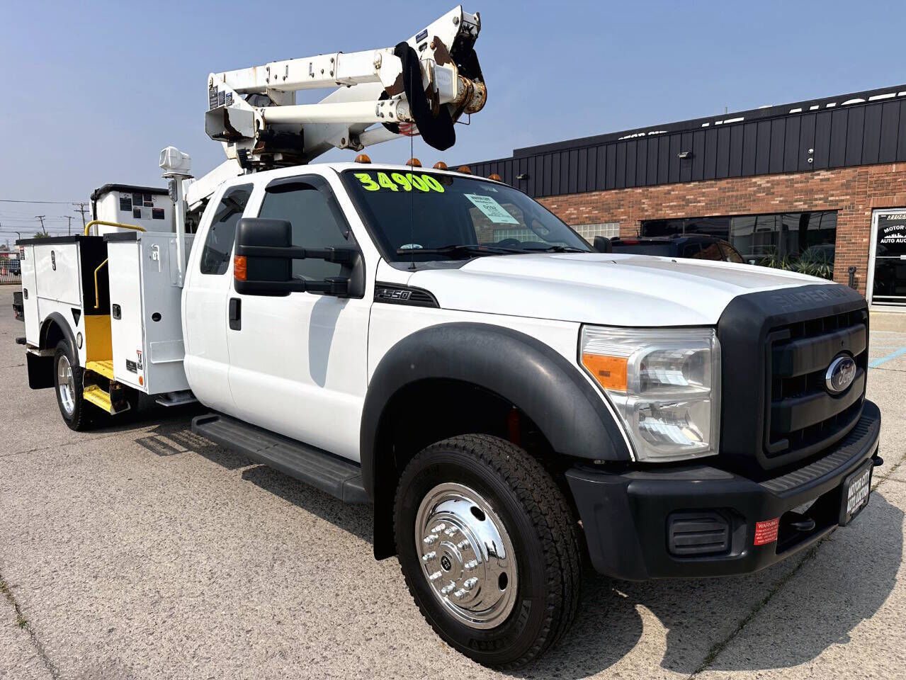 2012 FORD F-550