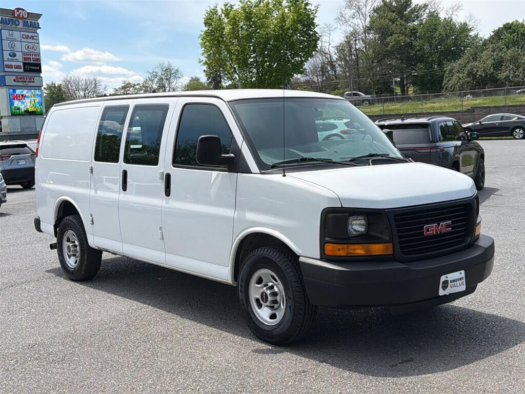 2016 GMC Savana