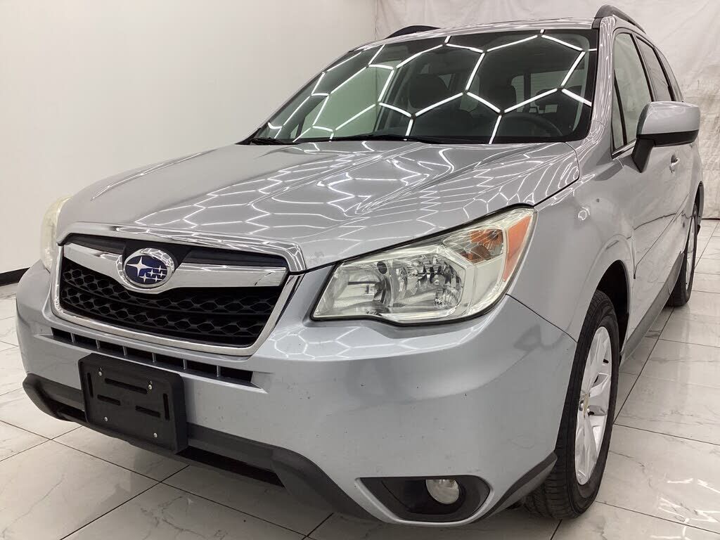 2014 SUBARU Forester