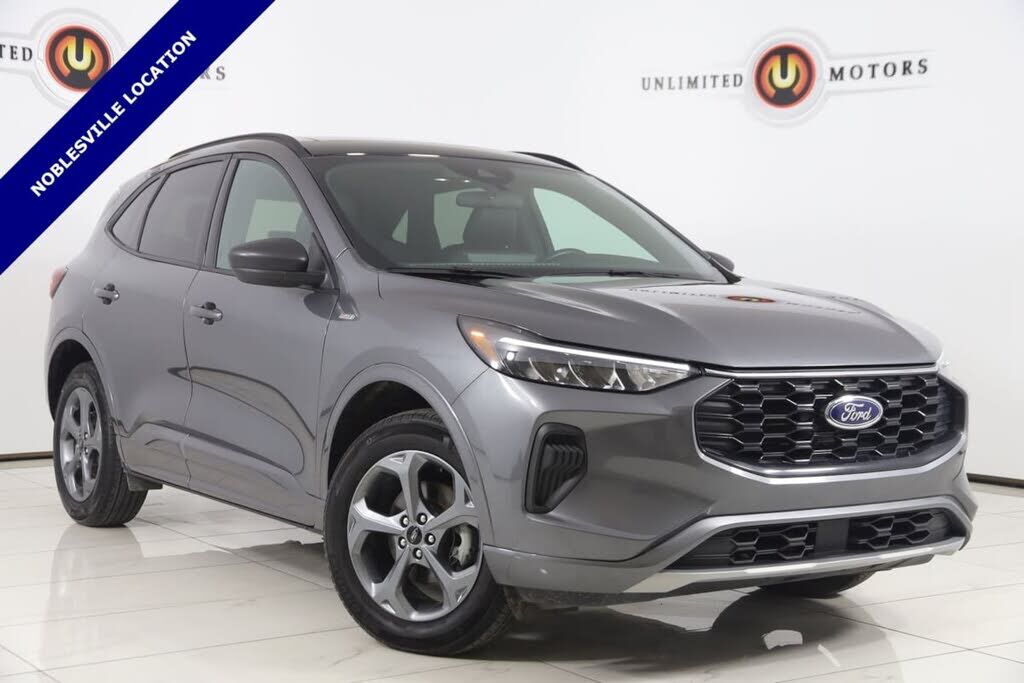2024 FORD Escape