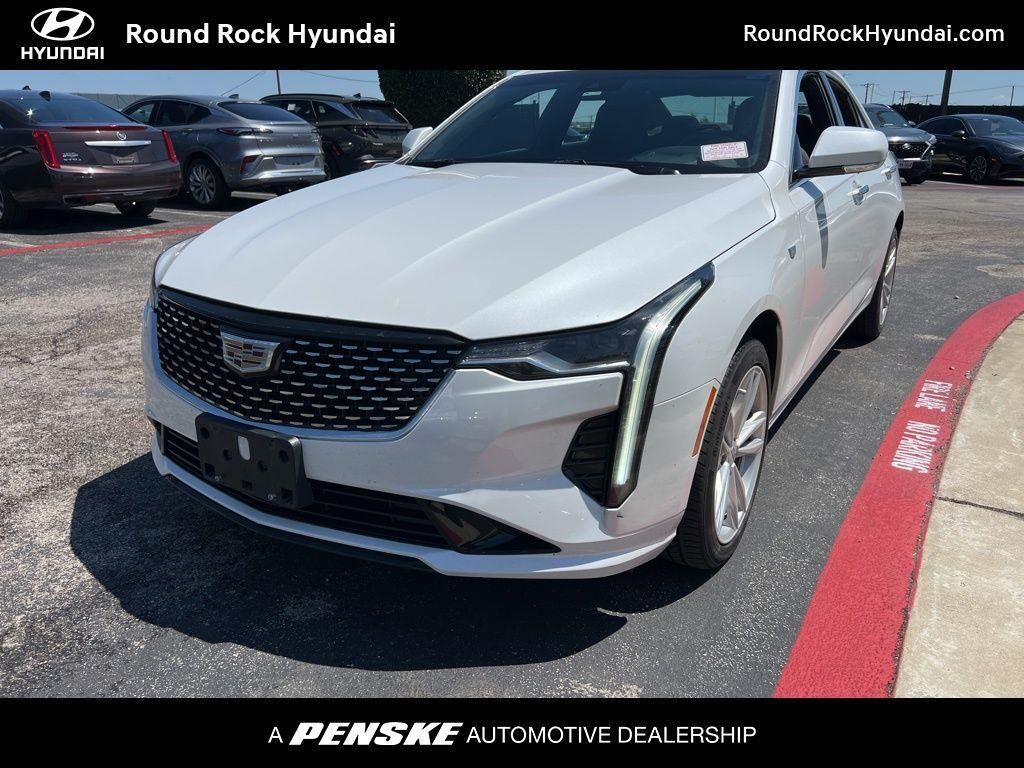 2022 CADILLAC CT4