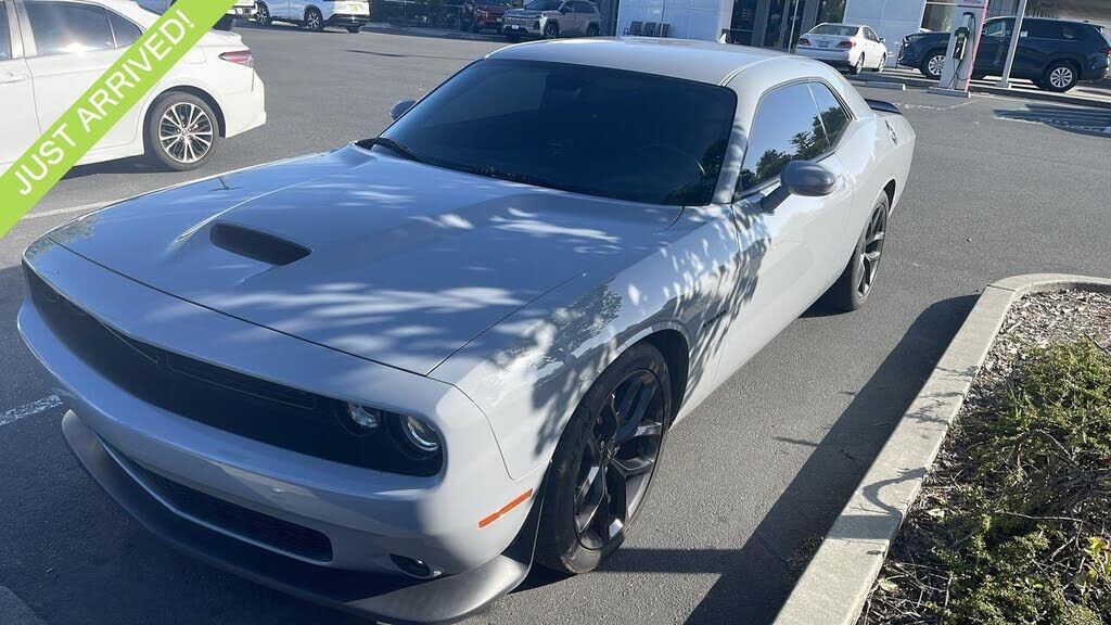 2021 DODGE Challenger