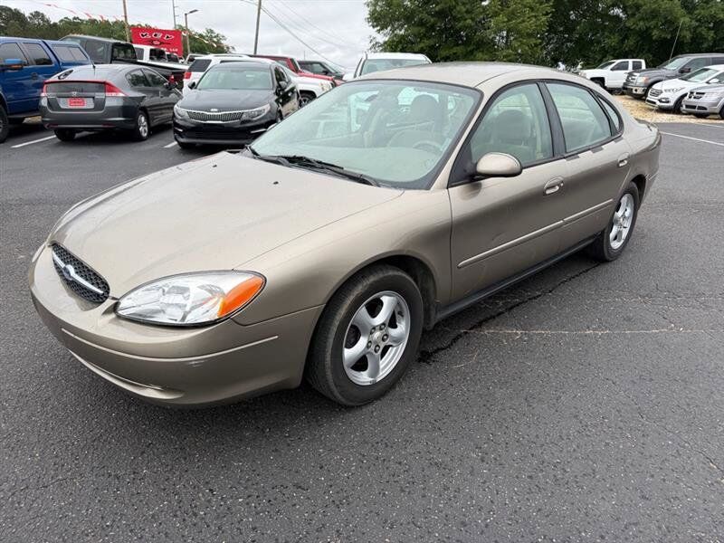 2003 FORD Taurus