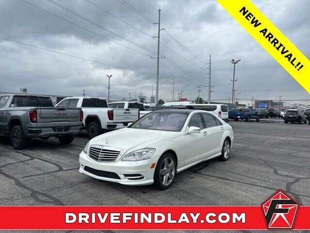 2013 MERCEDES-BENZ S-Class