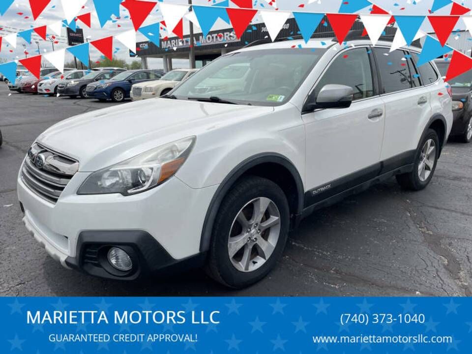 2014 SUBARU Outback