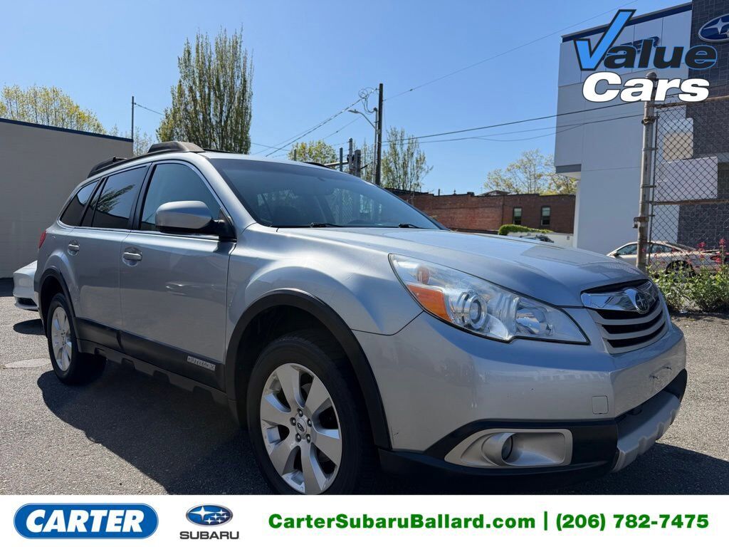 2012 SUBARU Outback