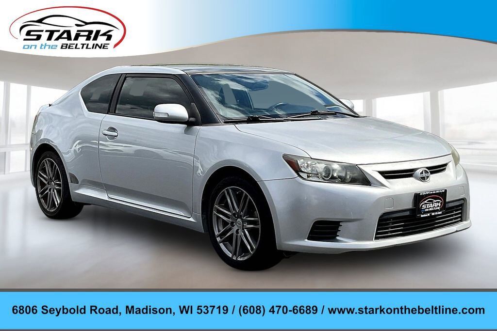 2013 TOYOTA SCION