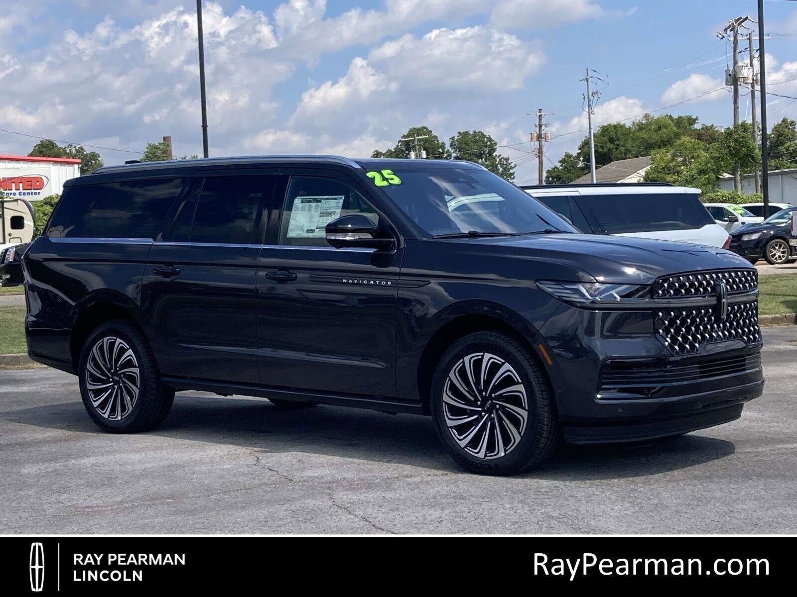 2025 LINCOLN Navigator L