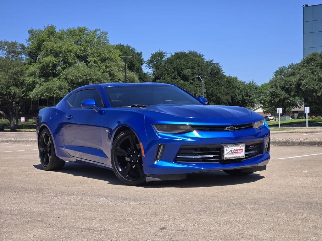 2017 CHEVROLET Camaro