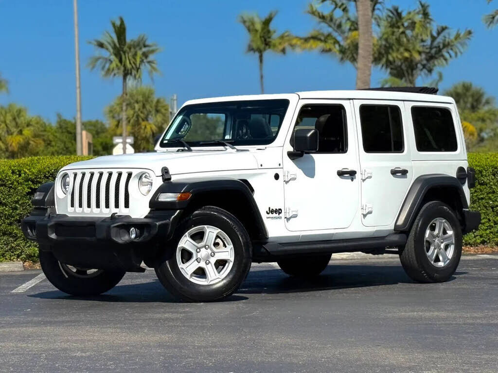 2022 JEEP Wrangler