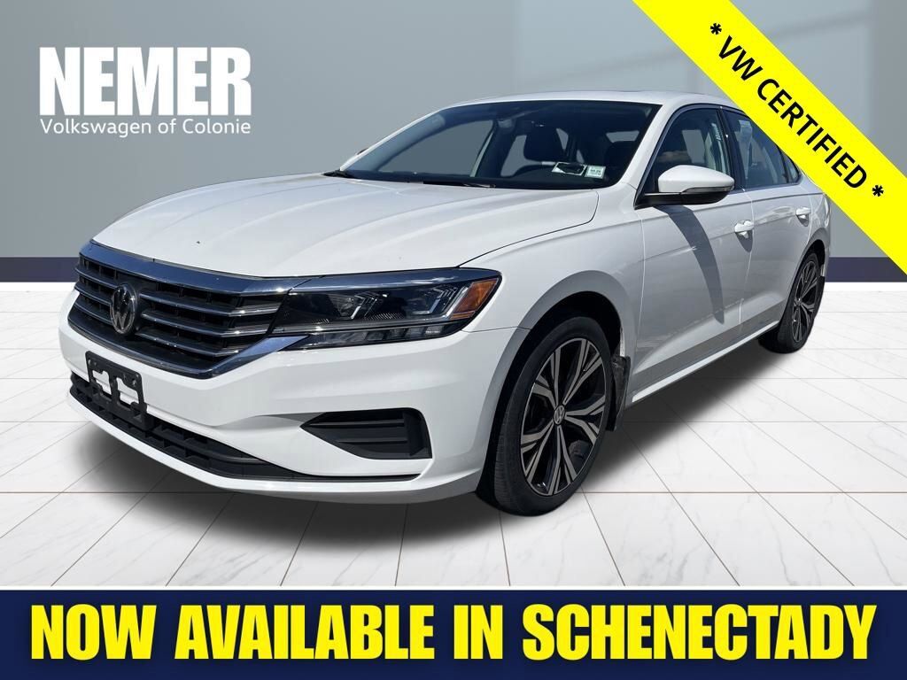 2022 VOLKSWAGEN Passat
