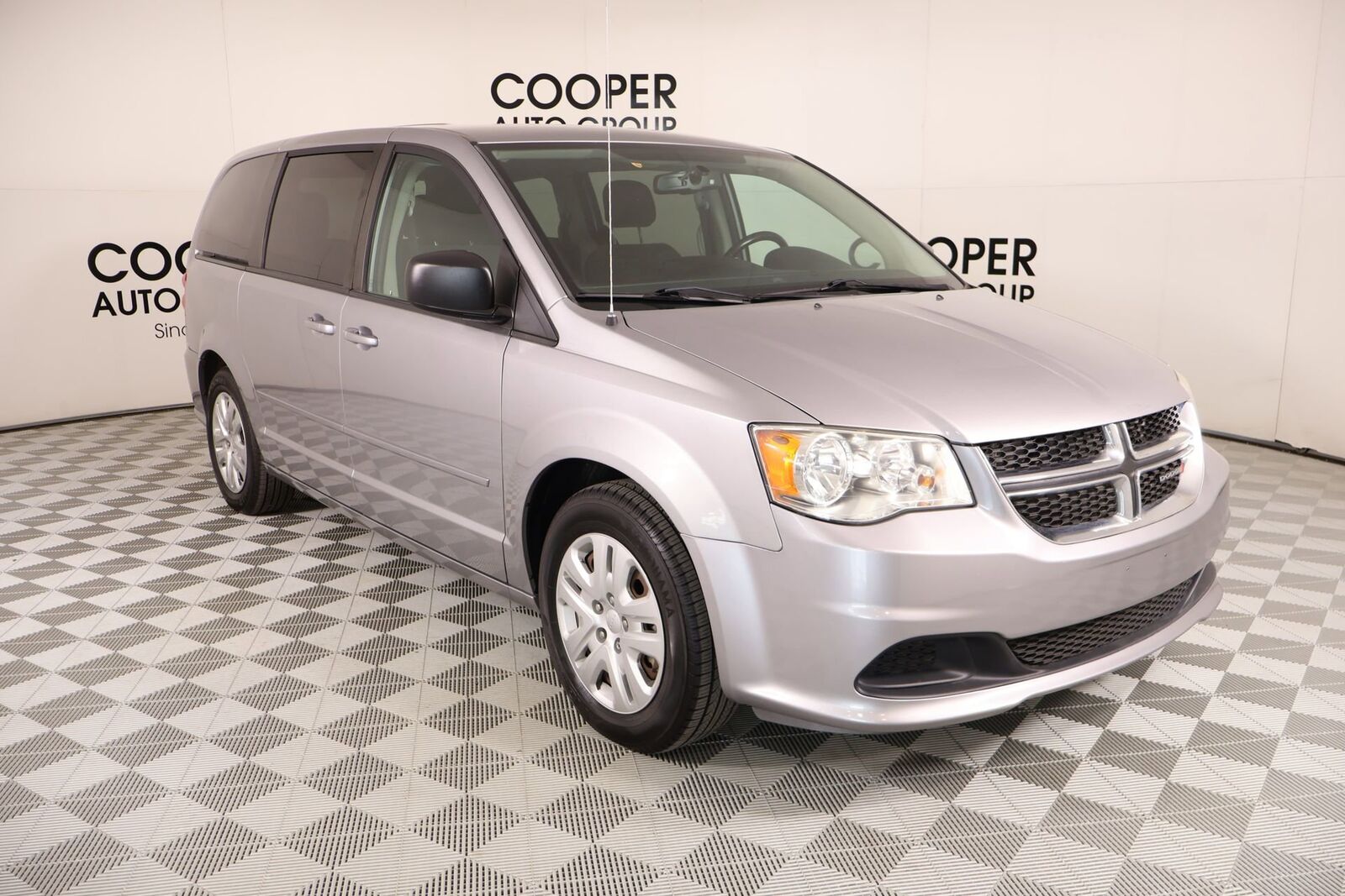 2017 DODGE Grand Caravan