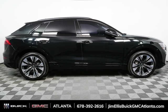 2025 Audi Q8