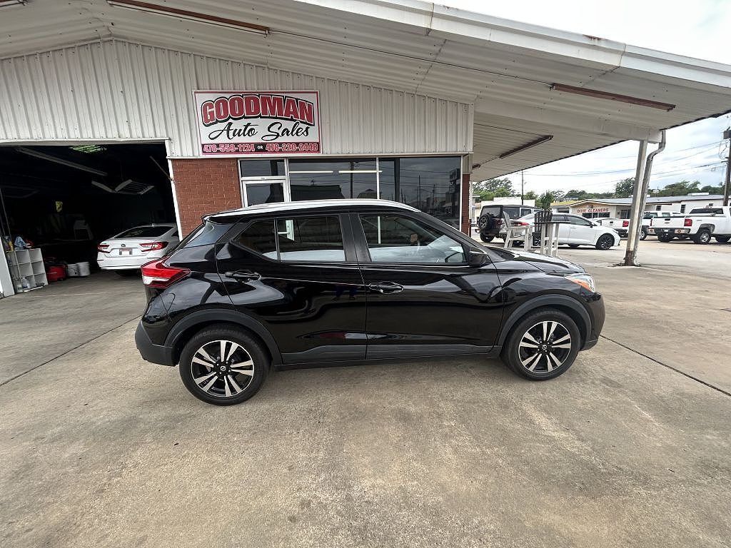 2019 NISSAN Kicks