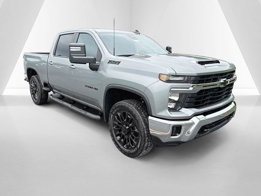 2026 CHEVROLET Silverado HD