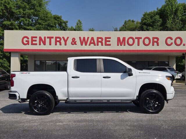 2024 CHEVROLET Silverado