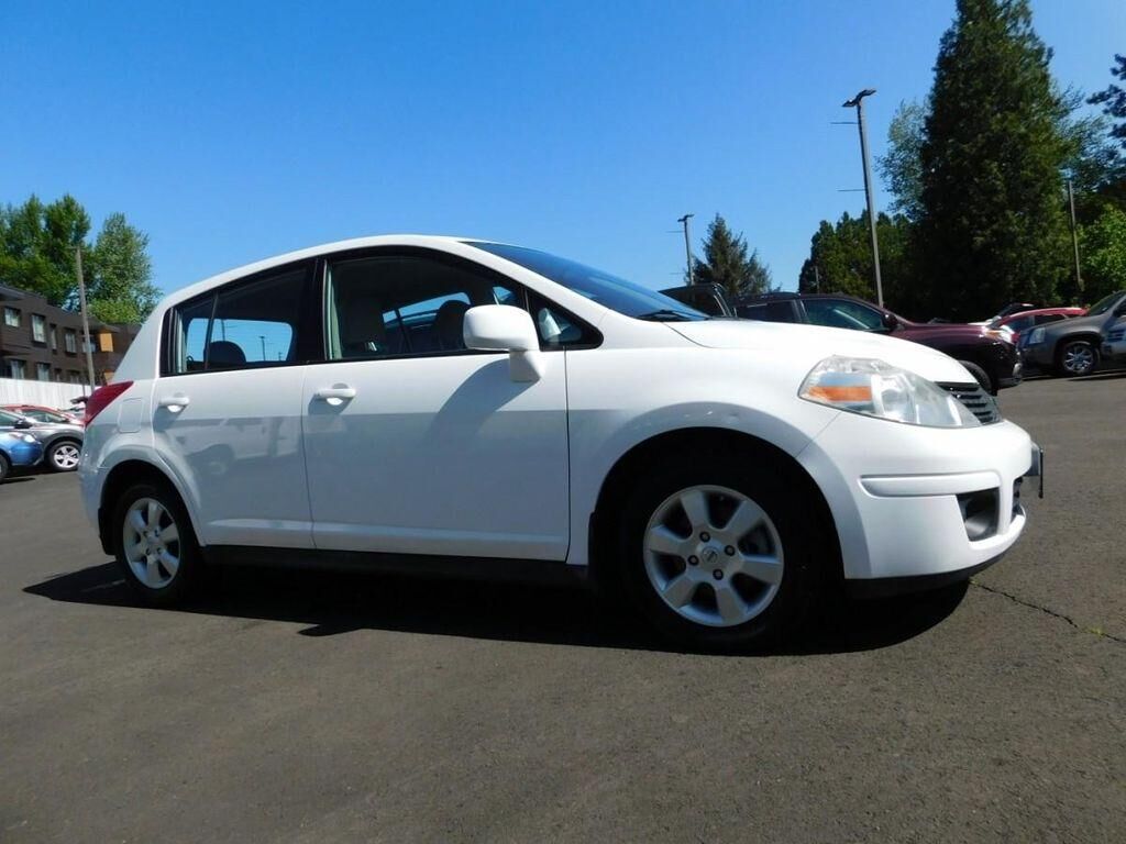 2008 NISSAN Versa