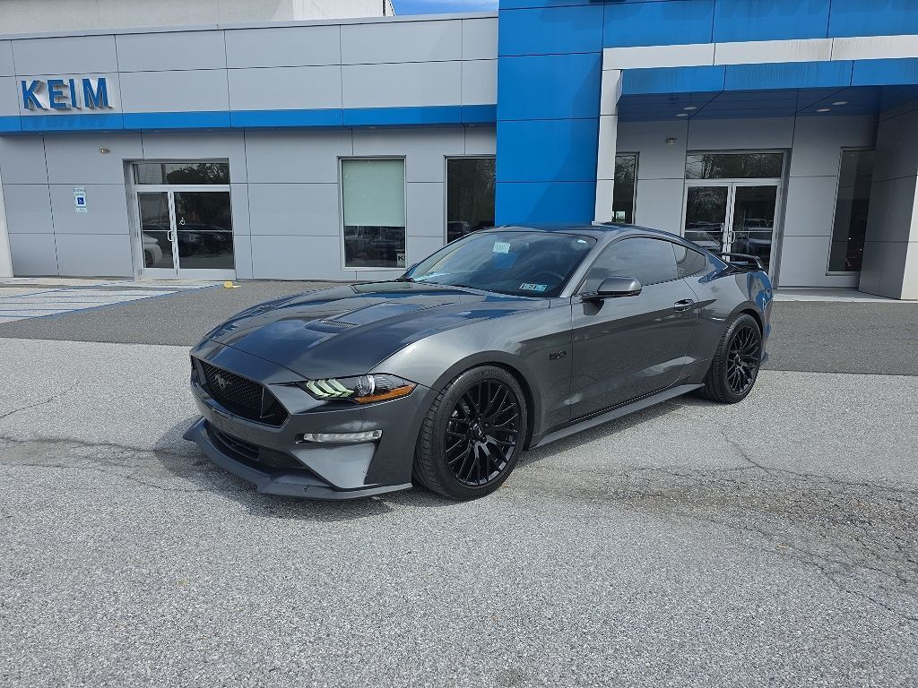 2019 FORD Mustang