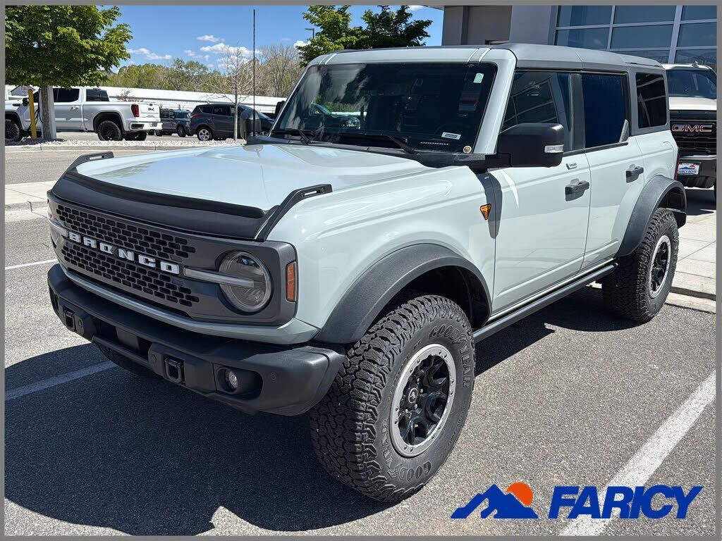 2023 FORD Bronco