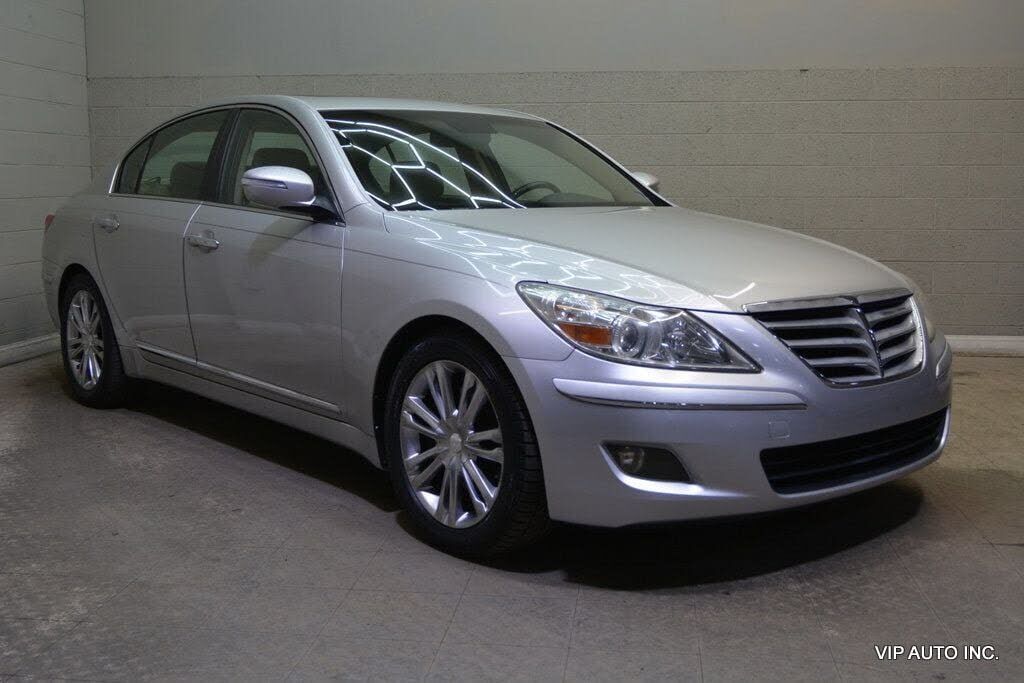 2010 HYUNDAI Genesis
