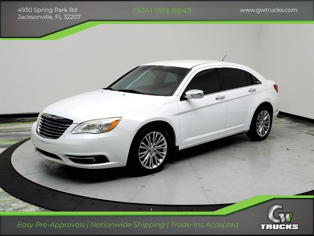 2012 CHRYSLER 200