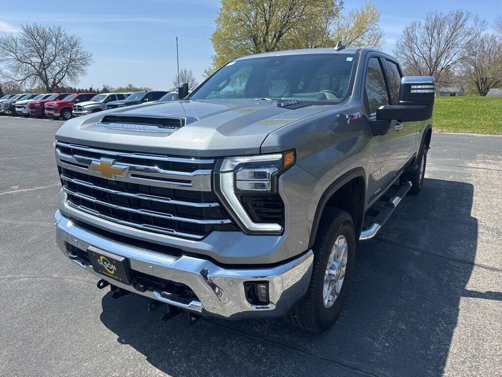2024 CHEVROLET Silverado HD