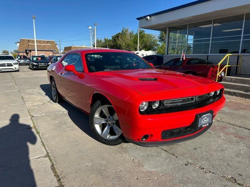 2016 DODGE Challenger
