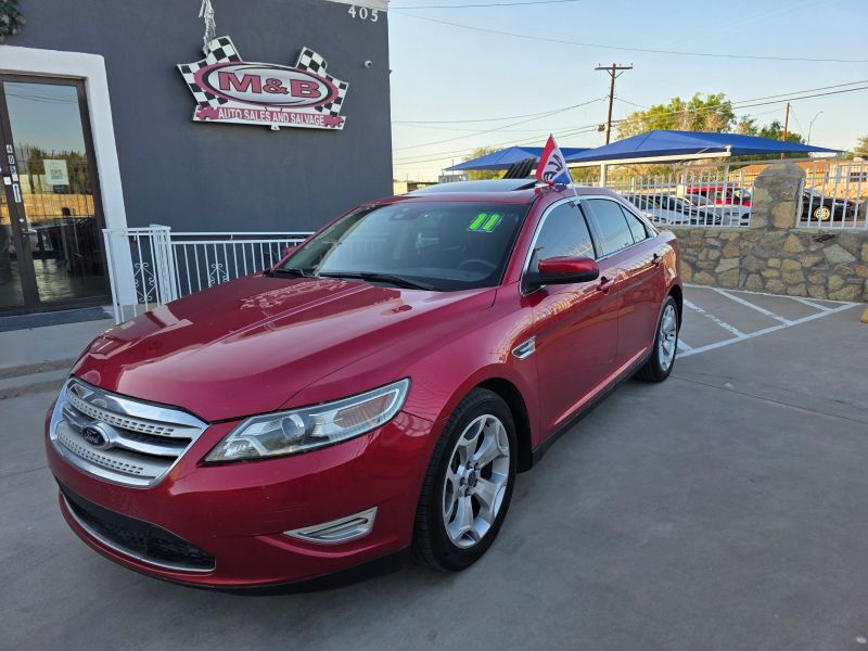 2011 FORD Taurus