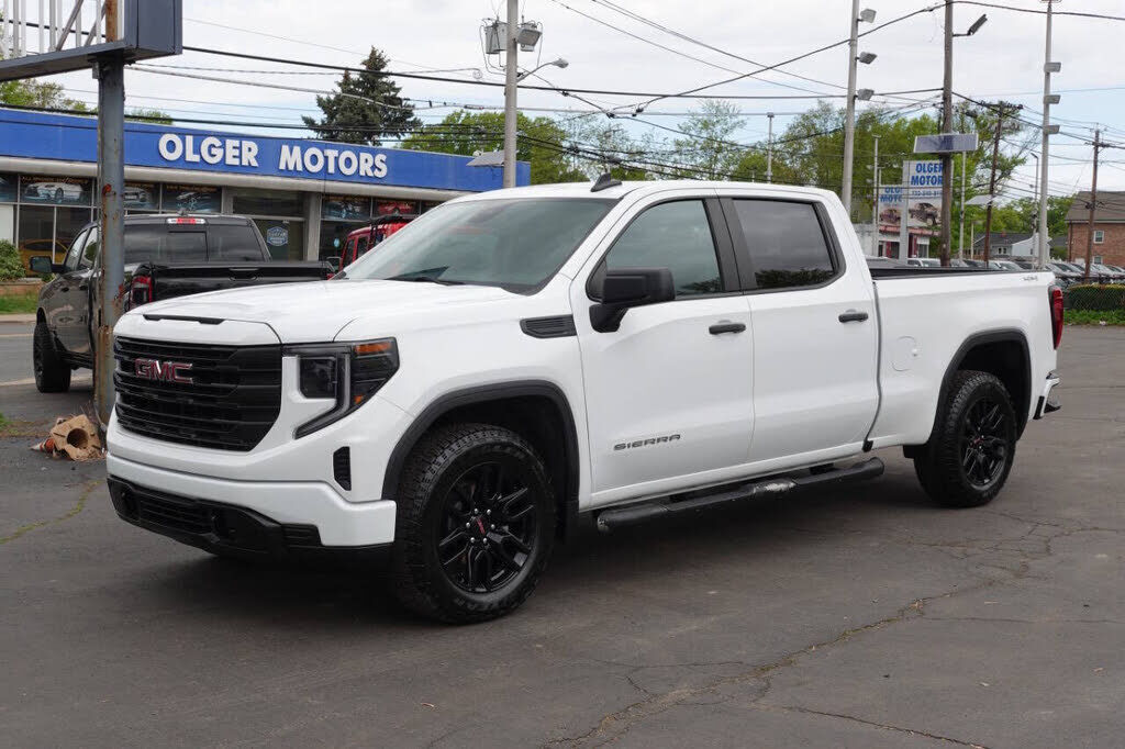 2023 GMC Sierra