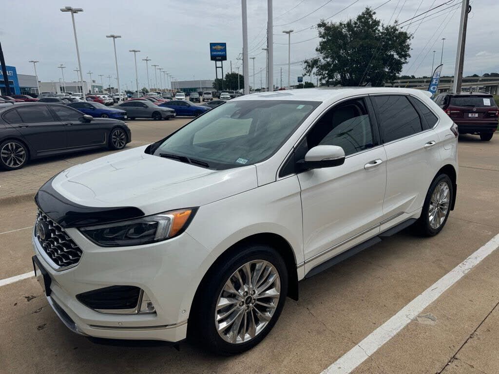 2021 FORD Edge