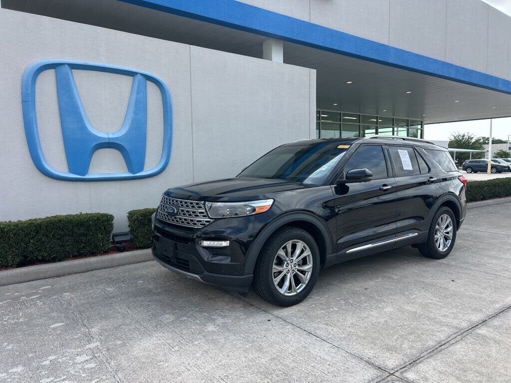 2020 FORD Explorer