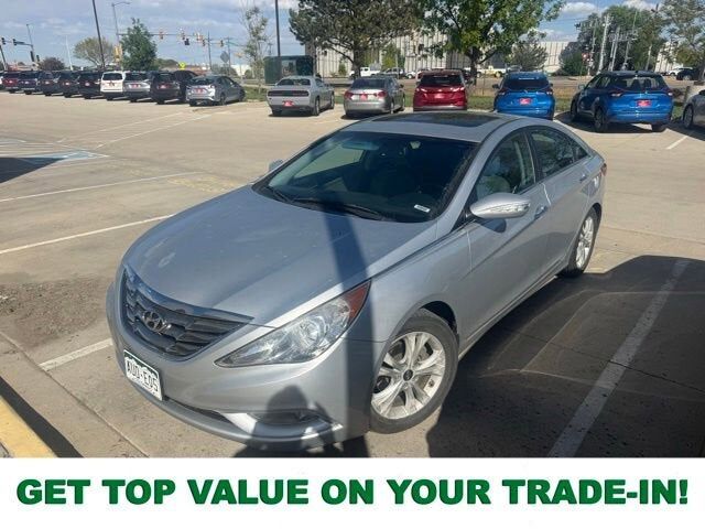2013 HYUNDAI Sonata
