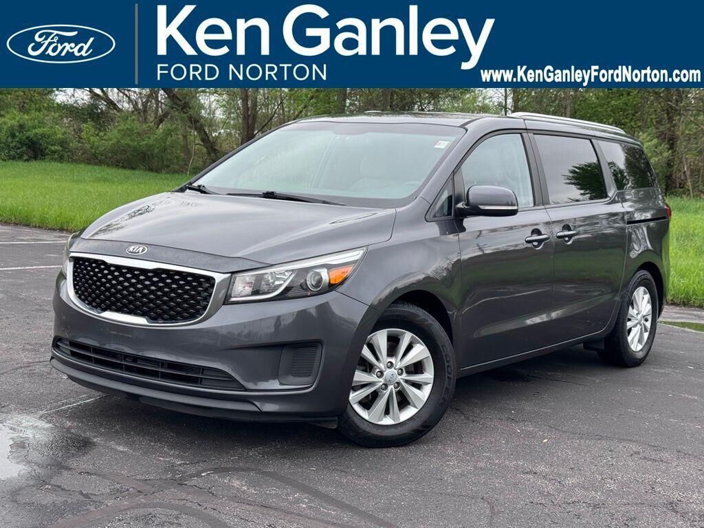 2016 KIA Sedona