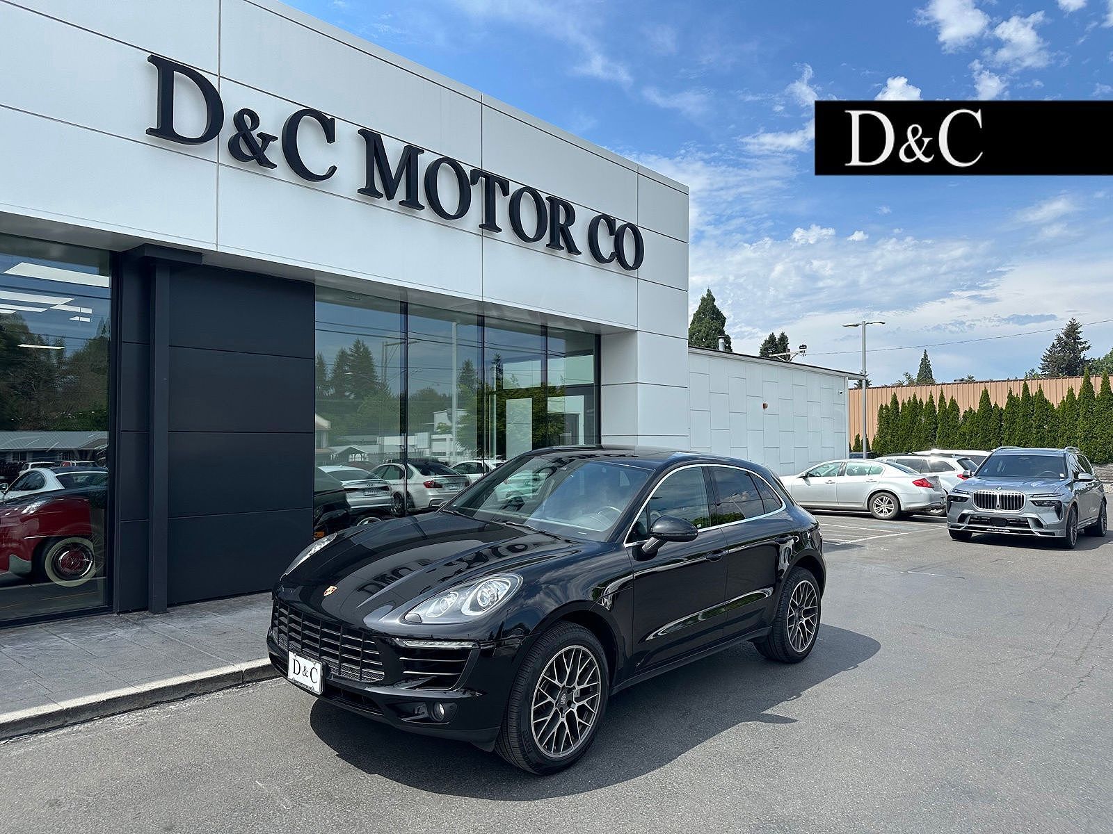 2017 PORSCHE Macan