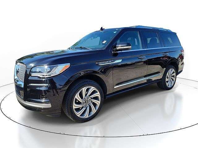 2022 LINCOLN Navigator
