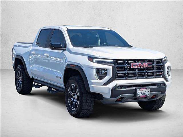 2023 GMC Canyon