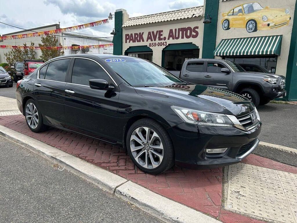 2013 HONDA Accord
