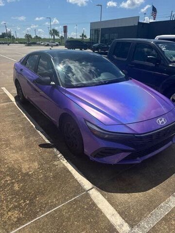 2024 HYUNDAI Elantra