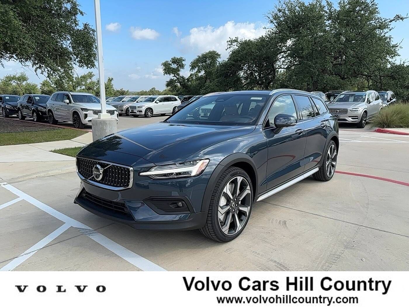 2026 VOLVO V60CC
