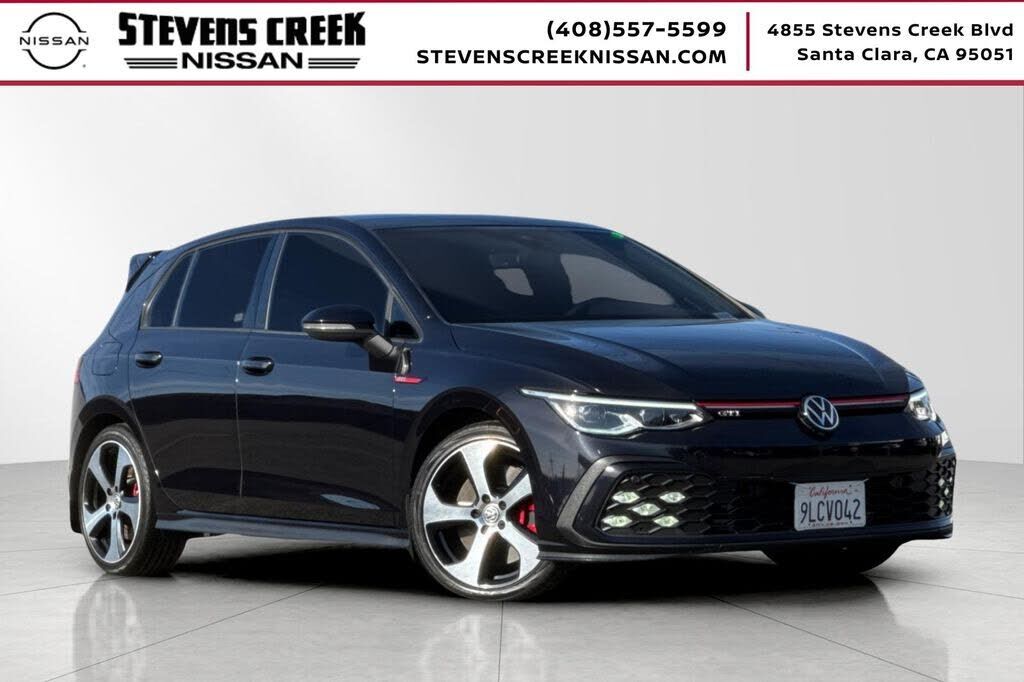 2022 VOLKSWAGEN Golf GTI