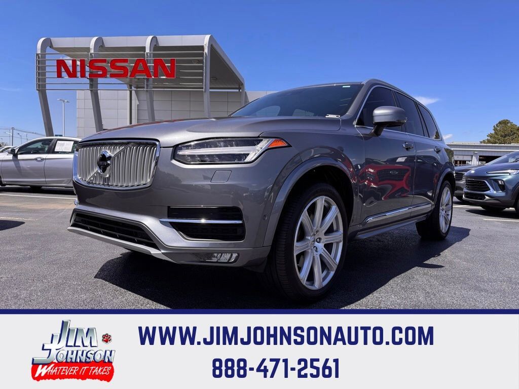 2017 VOLVO XC90