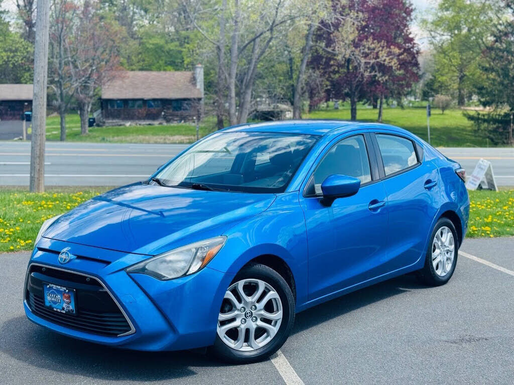 2016 TOYOTA Scion