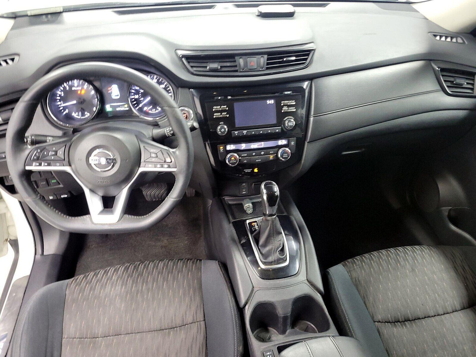 2017 NISSAN Rogue