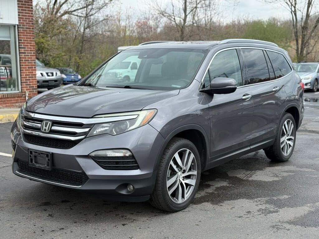 2017 HONDA Pilot