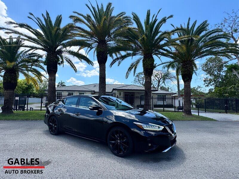2019 NISSAN Maxima
