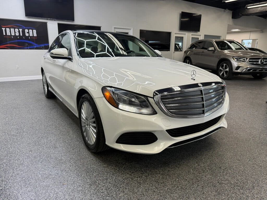2017 MERCEDES-BENZ C-Class