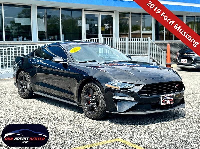 2019 FORD Mustang