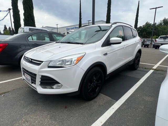 2016 FORD Escape