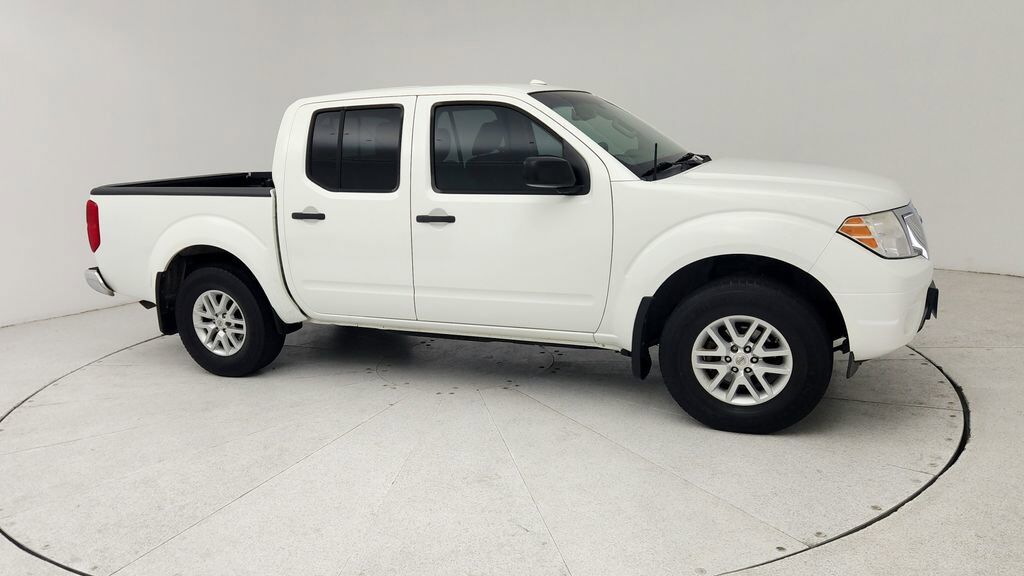 2017 NISSAN Frontier