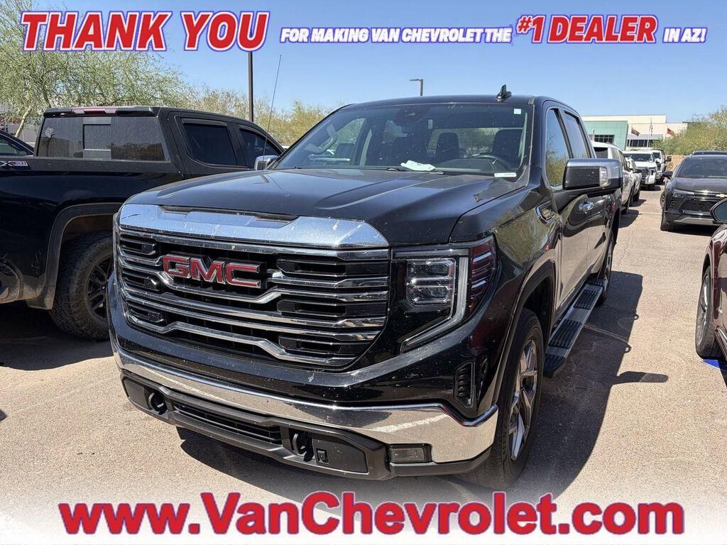 2023 GMC Sierra